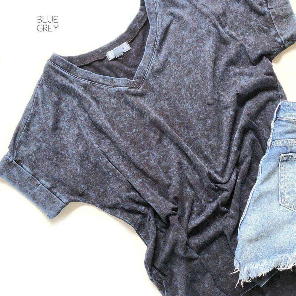 Mineral Wash Side Slit Tee | S-3XL | Unique Mineral Wash | V-Neck & Side Slit | Casual & Stylish