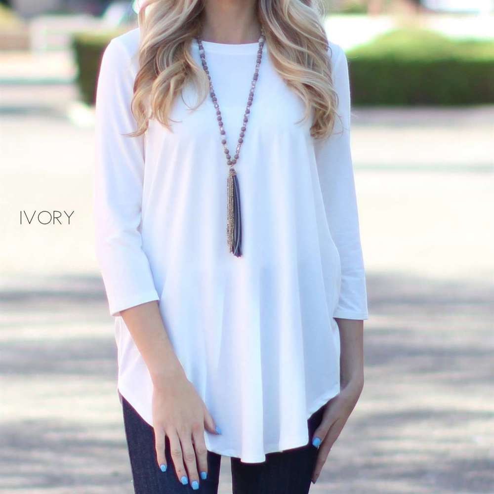 Flowy 3/4 Sleeve Top | S | Favorite Go-To Style | Scoop Neck Design | Versatile for Layering