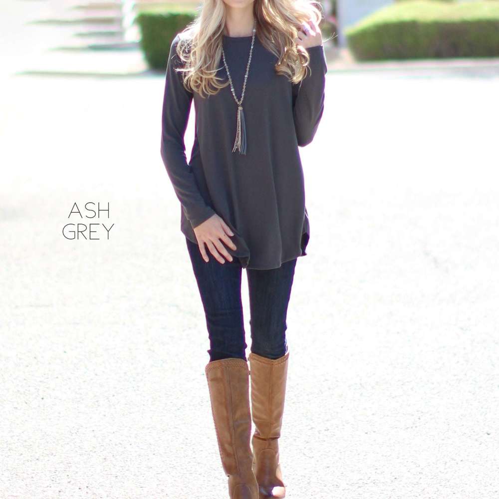 Flowy Long Sleeve Top | S-XL | Scoop Neck | Versatile Layering Piece