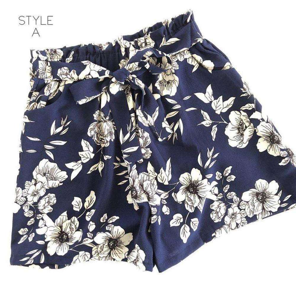 Flowy Print Shorts | S-XL | Elastic Waistband | Lightweight Fabric | Warm-Weather Essential