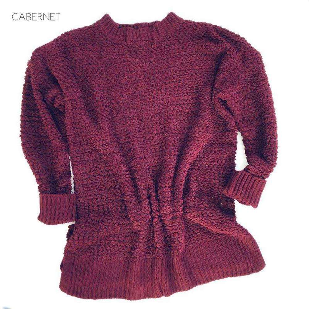 Ribbed Popcorn Sweater | S-XL | Ultra-Soft Knit | Cozy Pullover Design | Perfect for Fall | Must-Have Closet Item