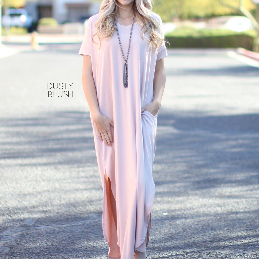 Side Split Pocket Maxi Dress | S-XL | Effortless Style | V-Neckline | On-Seam Pockets | Flirty Side Slits