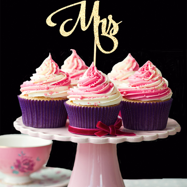 Mrs Cupcake Topper