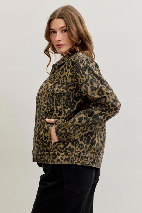 Judy Blue Boyfriend Leopard Print Denim Jacket 7885