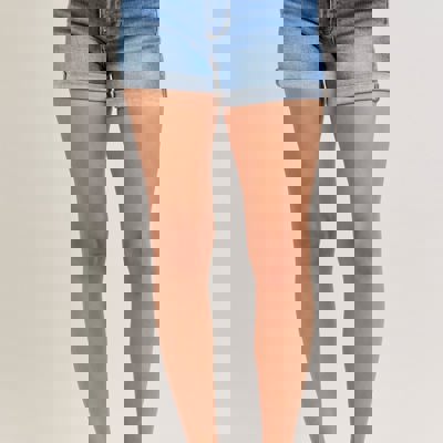 Judy Blue Mid Rise Slim Denim Short 152109