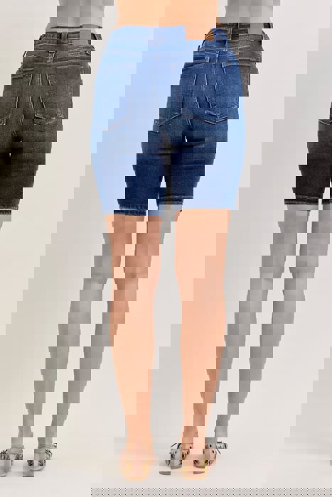 Judy Blue Mid Rise Bermuda Denim Short 152108