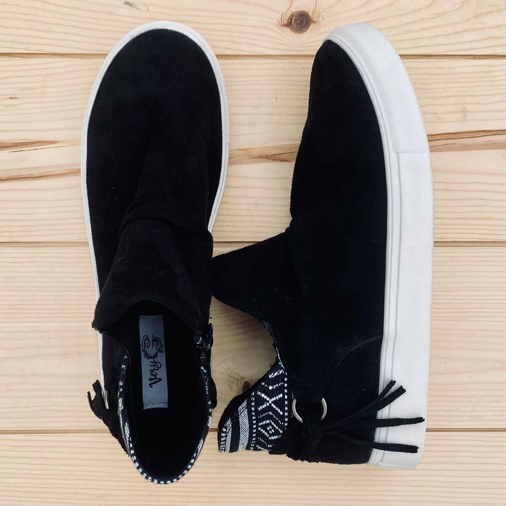 Very G "Whisper" Black Aztec Fringe Slip-on Shoes