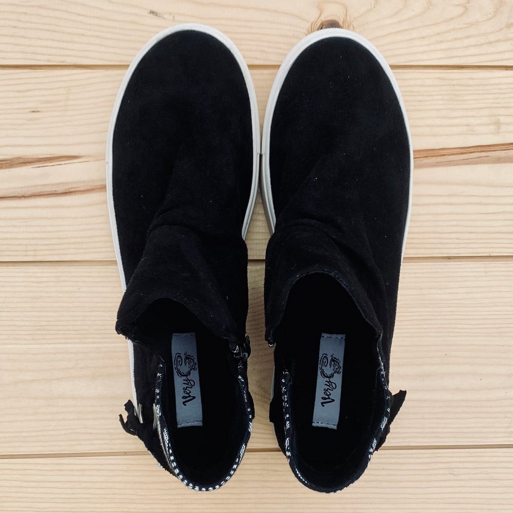 Very G "Whisper" Black Aztec Fringe Slip-on Shoes