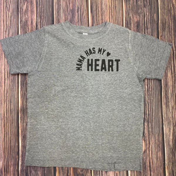 Beauts & Beaus Boy's Mama has my heart tee, Grey - Size 7Y