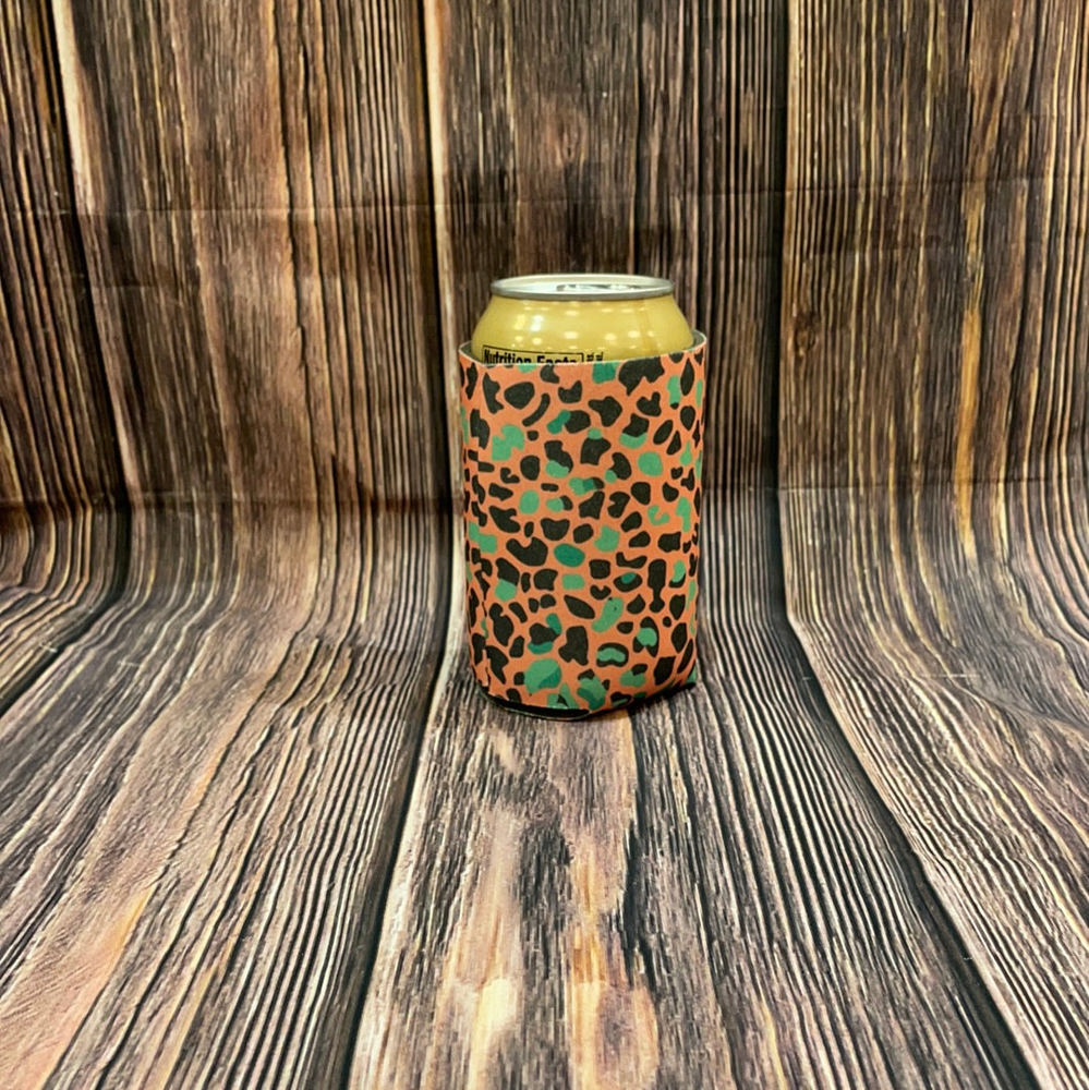 The Swanky Blossom Regular Can Cooler, Peach Leopard