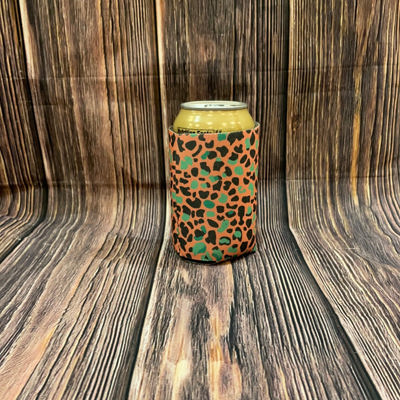 The Swanky Blossom Regular Can Cooler, Peach Leopard