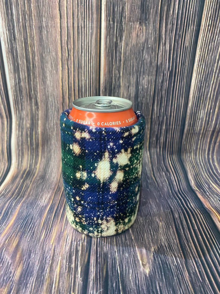 The Swanky Blossom Regular Can Cooler, Flannel