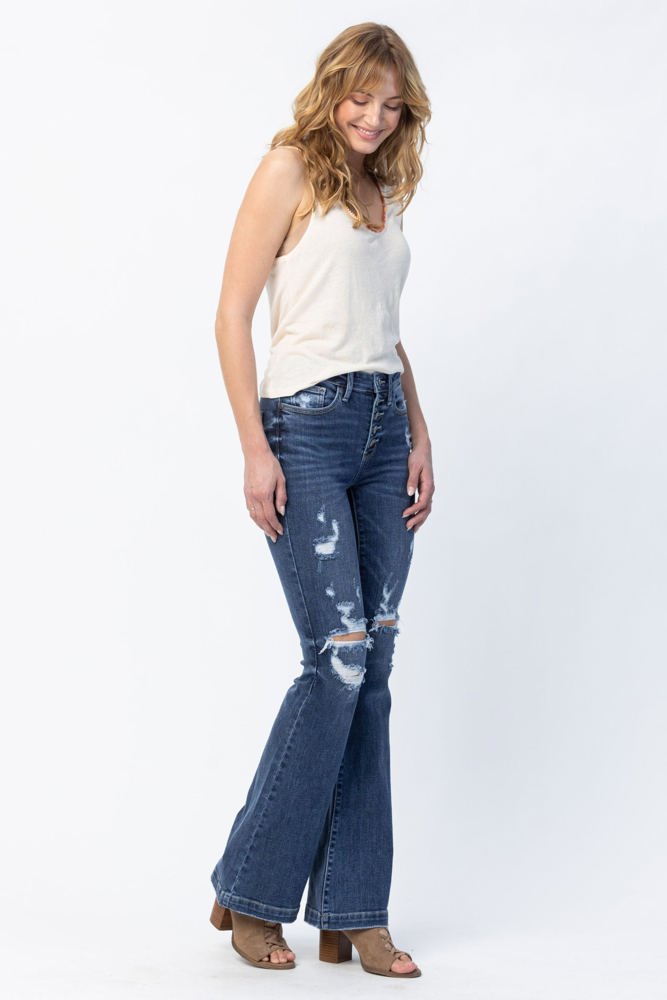 Judy Blue Mid Rise Button Fly Flare Denim 82430