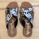  Very G "Seaside" Black & White Sandal