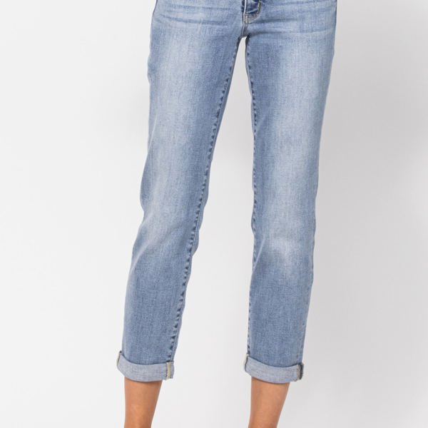 Judy Blue Mid Rise Bleach Wash Boyfriend Denim 82335