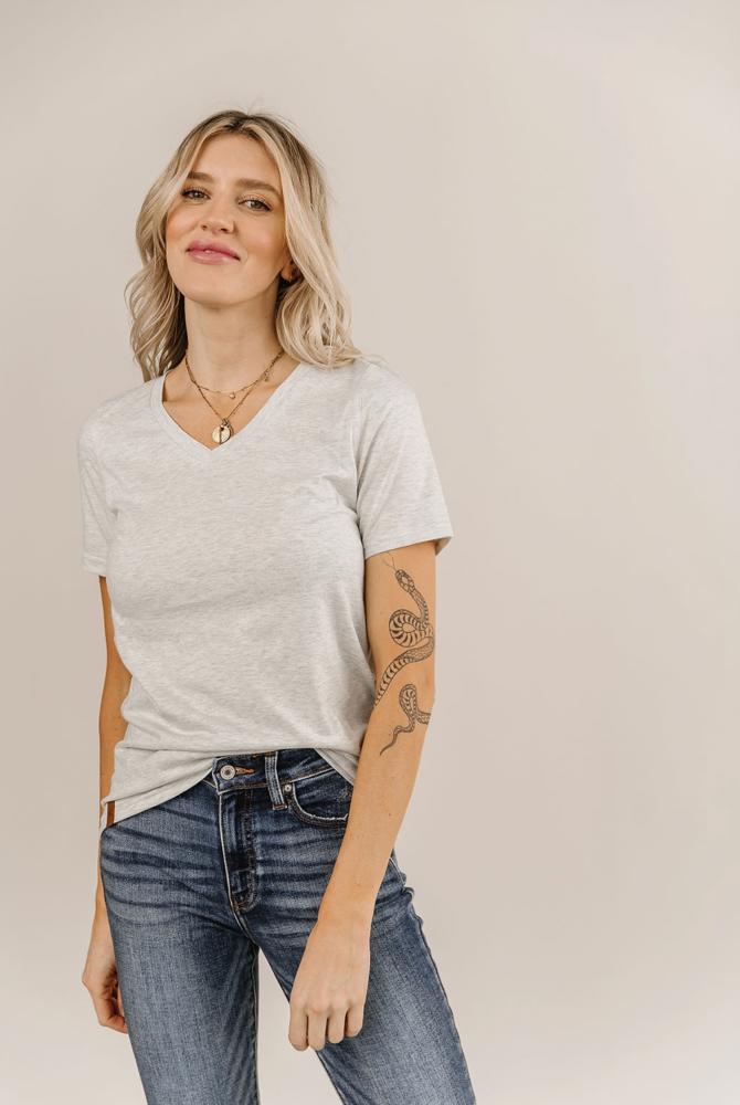 Ampersand Vneck LuLu Short Sleeve Top, Heather Grey