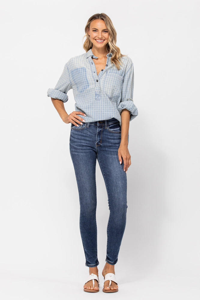 Judy Blue Mid Rise Handsand Skinny Denim 82252 - Plus