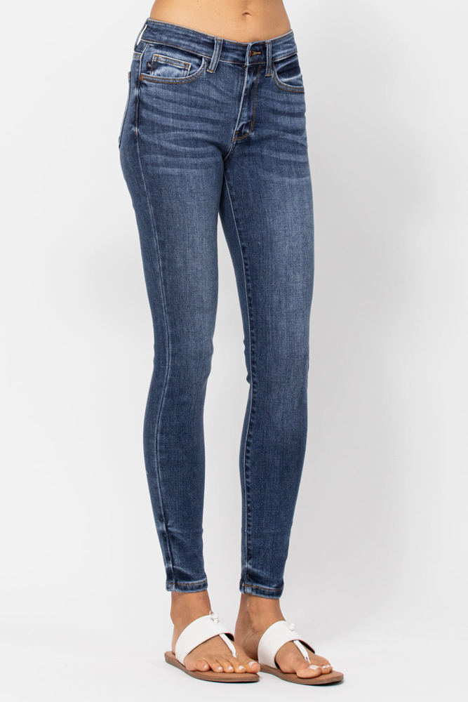 Judy Blue Mid Rise Handsand Skinny Denim 82252