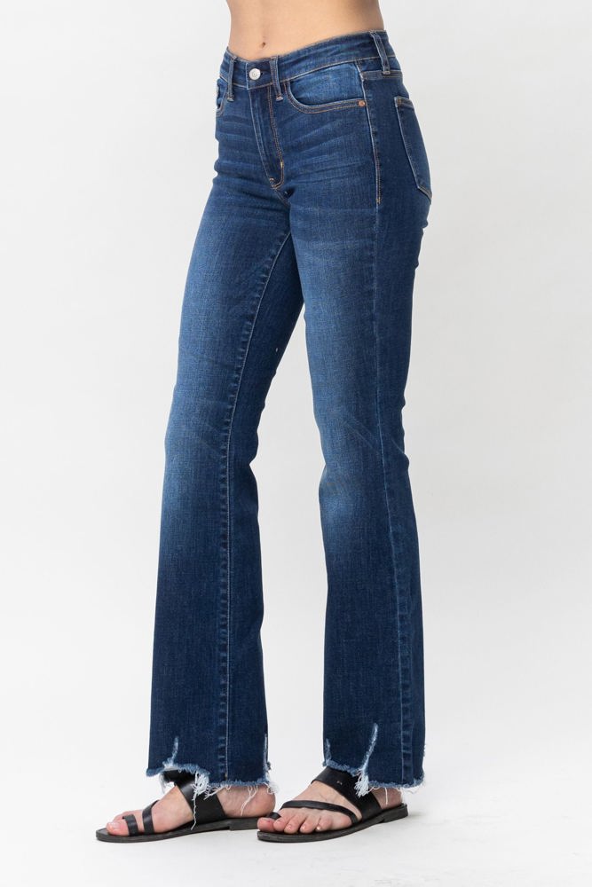 Judy Blue Mid Rise Non Distressed Hem Bootcut Denim 82519