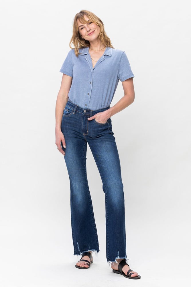 Judy Blue Mid Rise Non Distressed Hem Bootcut Denim 82519