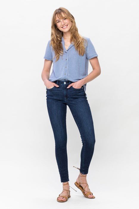 Judy Blue Mid Rise Classic Crinkle Ankle Detail Skinny Denim Jeans 82505