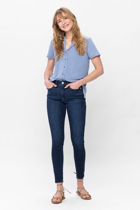 Judy Blue Mid Rise Classic Crinkle Ankle Detail Skinny Denim Jeans 82505