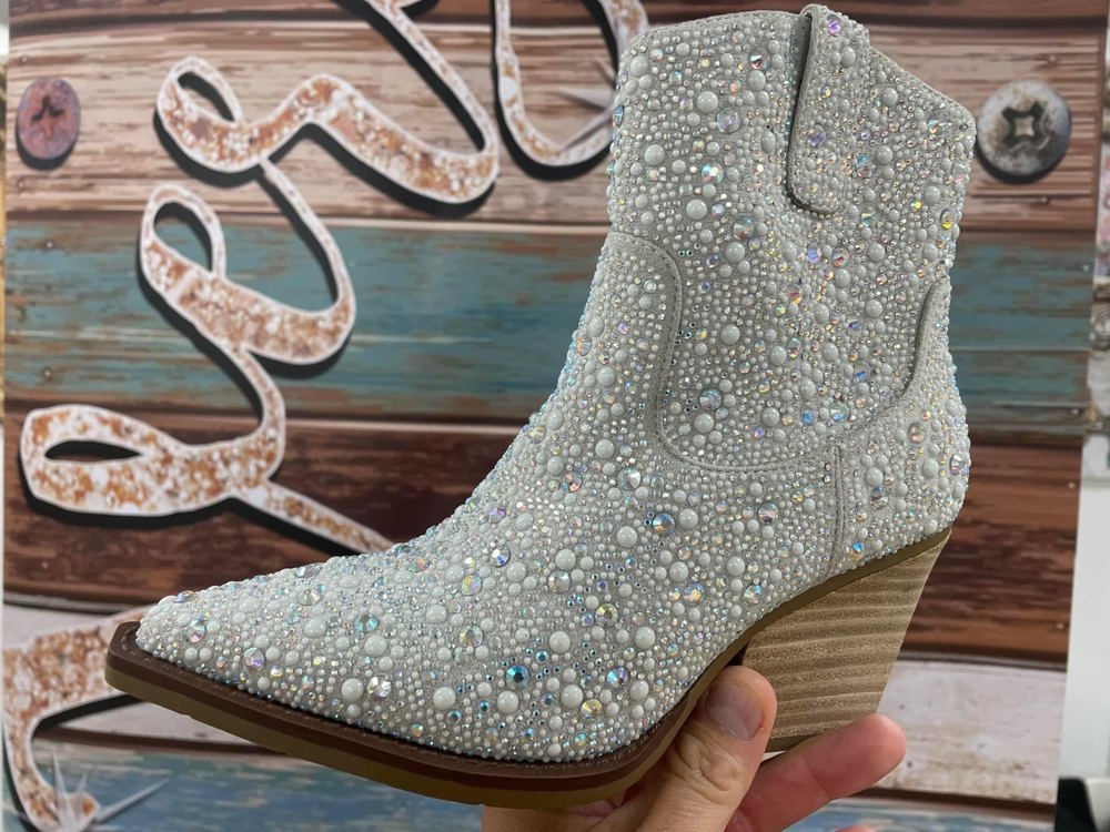 Very G "Kady Pearl" Silver Bootie