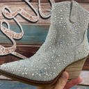  Very G "Kady Pearl" Silver Bootie