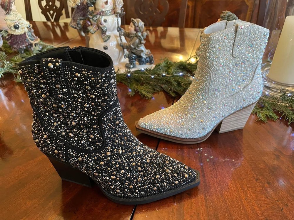 Very G "Kady Pearl" Silver Bootie