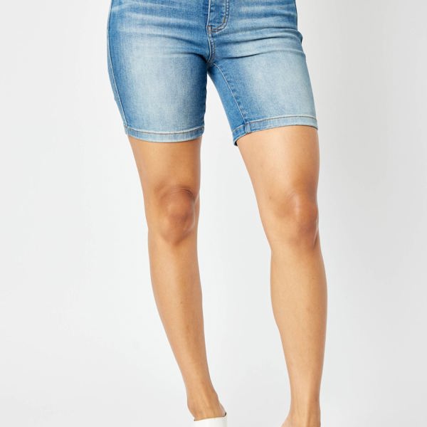 Judy Blue High Waist Tummy Control Double Button Bermuda Denim Short 150269