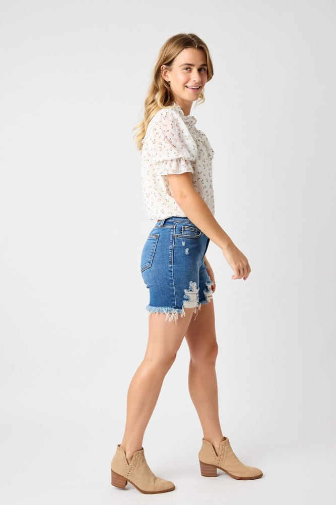 Judy Blue Mid Rise Destroy Fray Hem Denim Short 15280