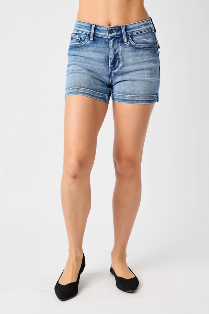 Judy Blue Mid Rise Heavy Contrast Faux Flap Pocket Denim Short 15274