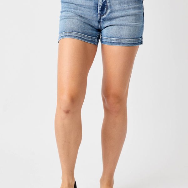 Judy Blue Mid Rise Heavy Contrast Faux Flap Pocket Denim Short 15274