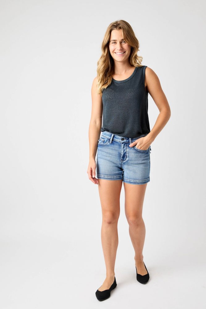 Judy Blue Mid Rise Heavy Contrast Faux Flap Pocket Denim Short 15274