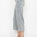  Judy Blue Mid Rise Tummy Control Raw Hem Wide Leg Crop Denim 88903