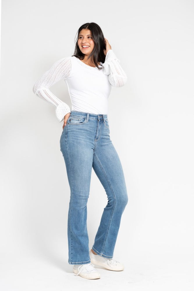 Judy Blue High Waist Classic Contrast Wash Bootcut Denim 82515