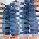  Judy Blue Mid Rise Tummy Control Mid Length Denim Short 150334