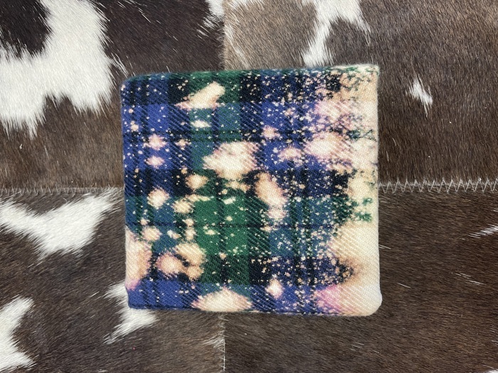 The Swanky Blossom Regular Can Cooler, Flannel