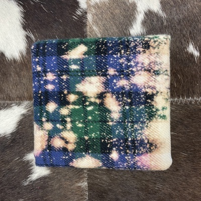 The Swanky Blossom Regular Can Cooler, Flannel