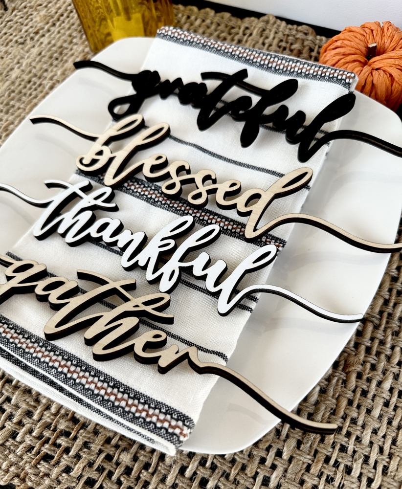 Wooden Thanksgiving Place Setting Words