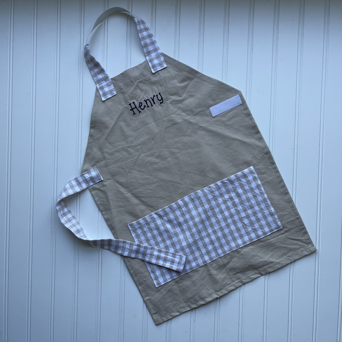 Personalized Kids Apron - Dress Up Favorites