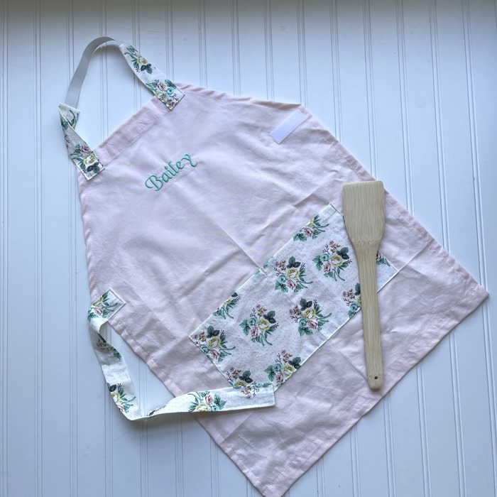 Kids Personalized Aprons - Baking Holiday Memories - Preschool though Big Kid sizes