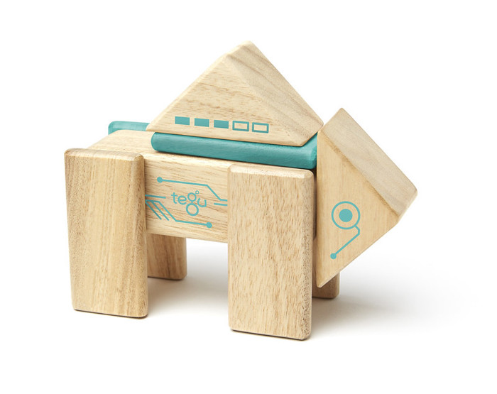 Robo Magnetic Wooden Block Set