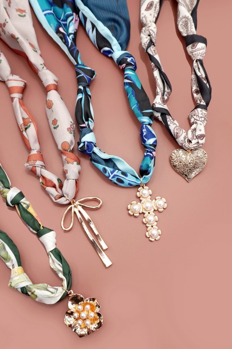 Sassy NEW Scarf Necklaces - Many Styles