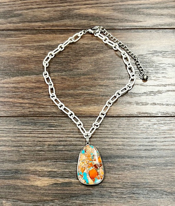 Beautiful Natural Stone Bezel Pendant Necklace
