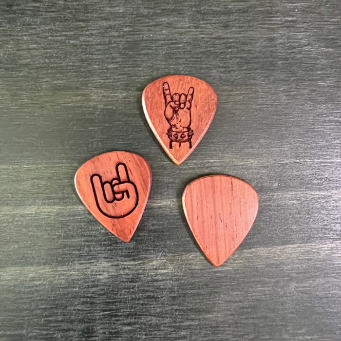 Custom Engraved Guitar Pick with Wooden Magnetic Box