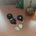  Metal Guitar Pick Keychain with Leather Pouch – Choose Your Style