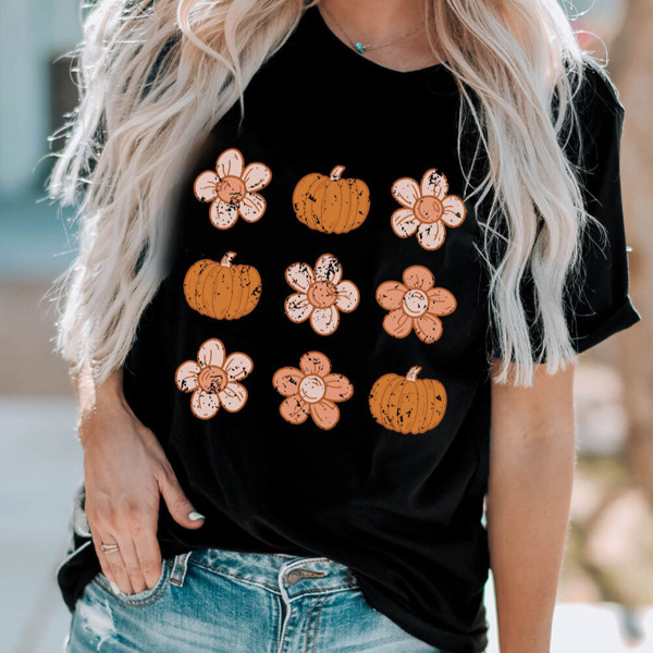 Pumpkin Graphic T-shirt