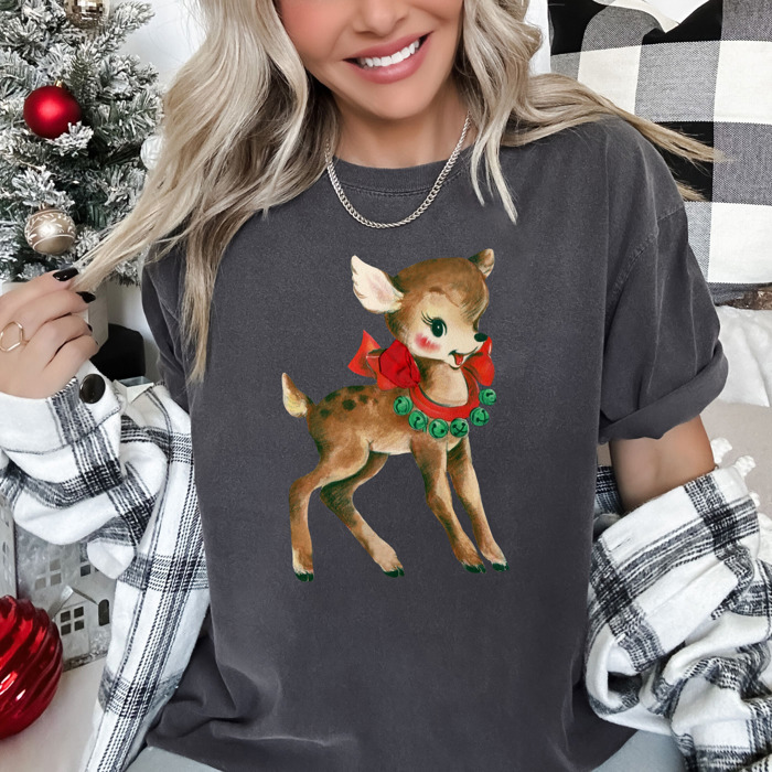 Vintage Christmas T-Shirts – Retro Holiday Tees with Santa, Snowman, Reindeer, and Festive Nostalgia