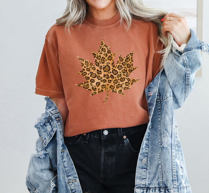 Trendy Fall and Halloween T-Shirts – Cute Spooky Season Graphic Tees for Moms, Teachers, Pumpkin Patch, and 31 Days of Halloween